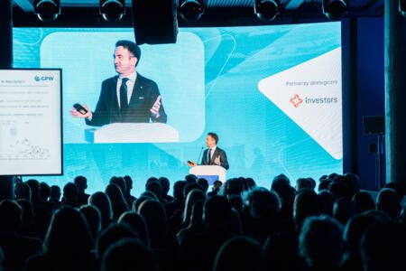 12. Fund Forum Analiz Online